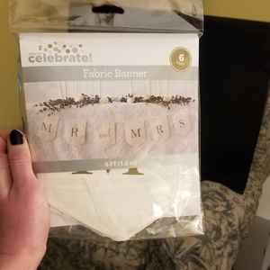 NWT 🤵 Mr. & Mrs. 👰 Fabric Banner